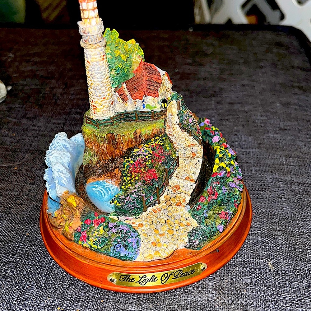 Very limited edition only 95 castings of Thomas Kincaid lights of inspiration’04